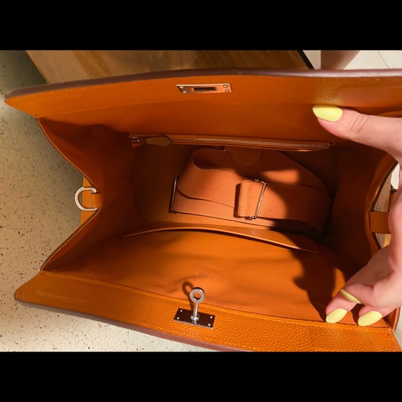Orange Leather Tote Bag - Picture 6 of 9